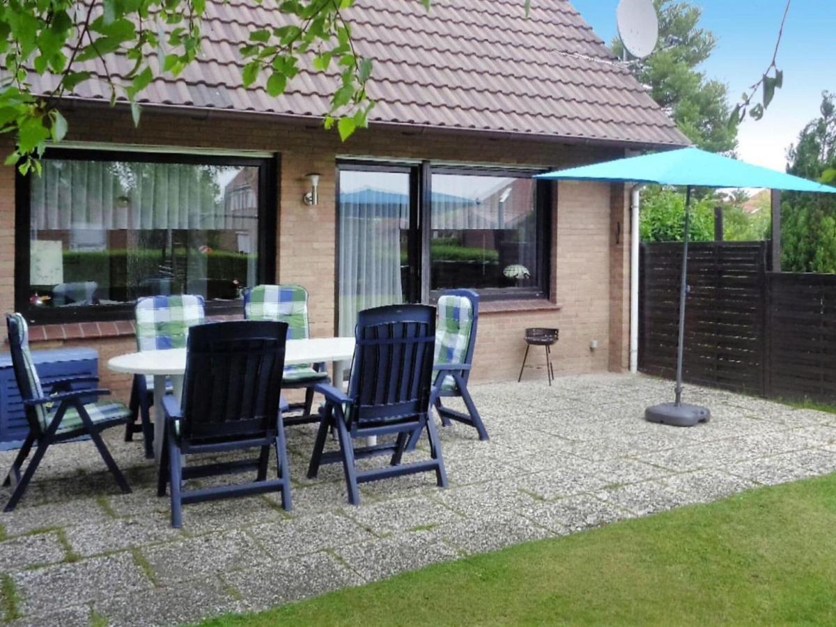Ferienhaus Mit Grossem Garten In Neßmersiel Buitenkant foto